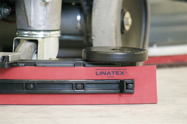 Linatex lamina gomma preium